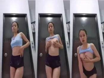 ABG Indo Pap Memek Basah Buat Ayang Nagih